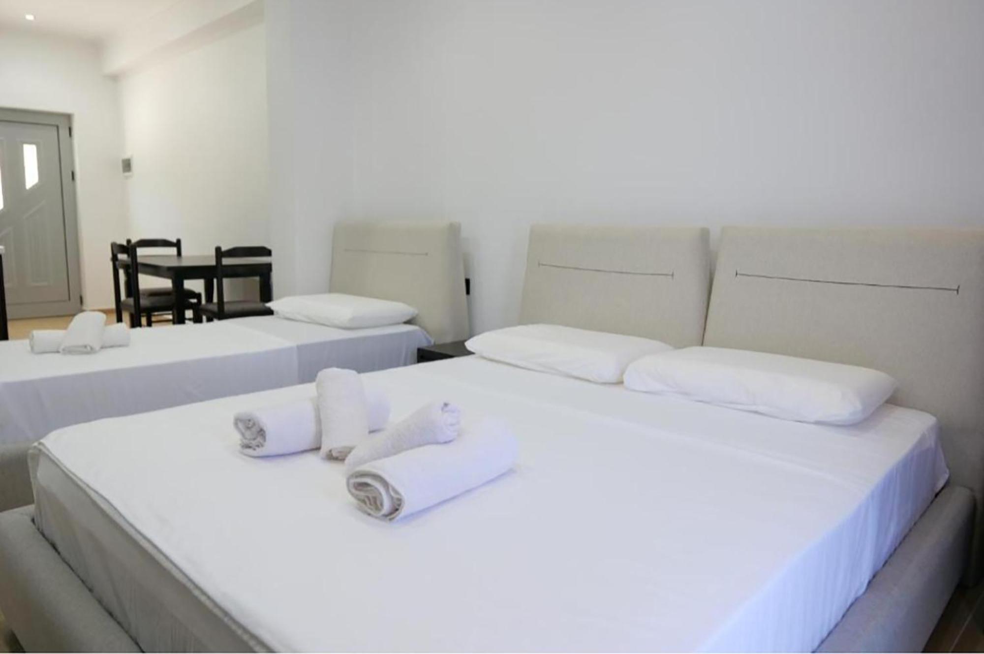 Lux Apartments Ksamil Exterior photo